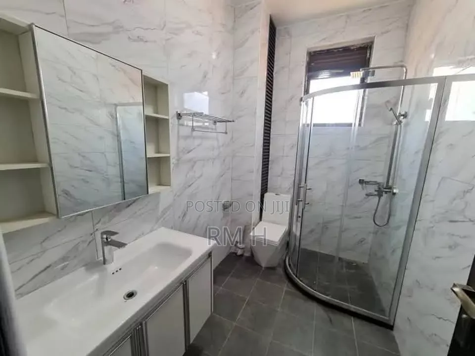 2bdrm Apartment in Lubowa, Central Division for rent