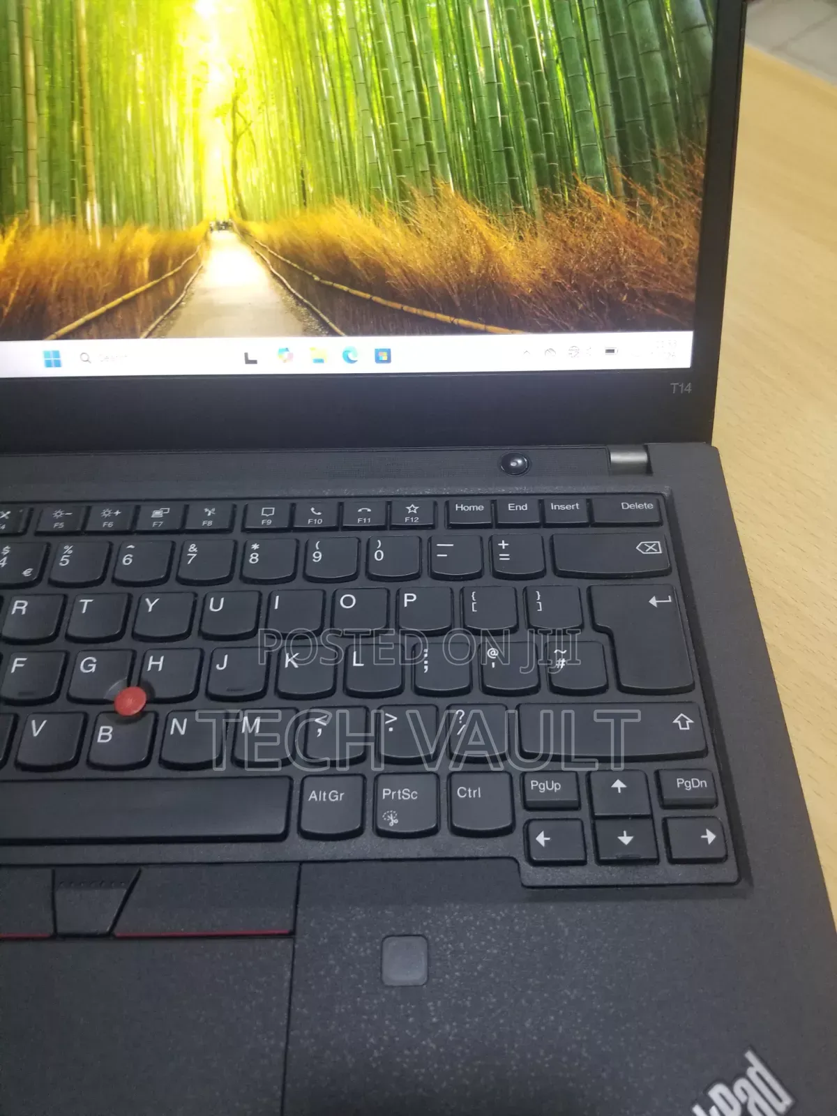 New Laptop Lenovo ThinkPad T14 16GB Intel Core i5 SSD 256GB