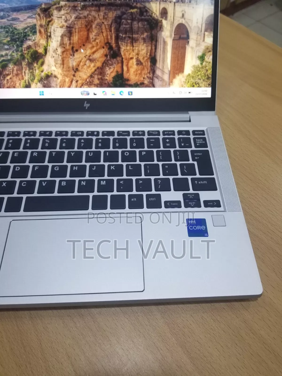 New Laptop HP EliteBook 830 G9 16GB Intel Core i5 SSD 512GB