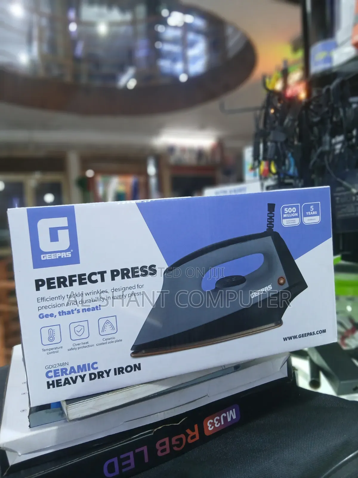 Geepas Ceramic Heavy Dry Iron