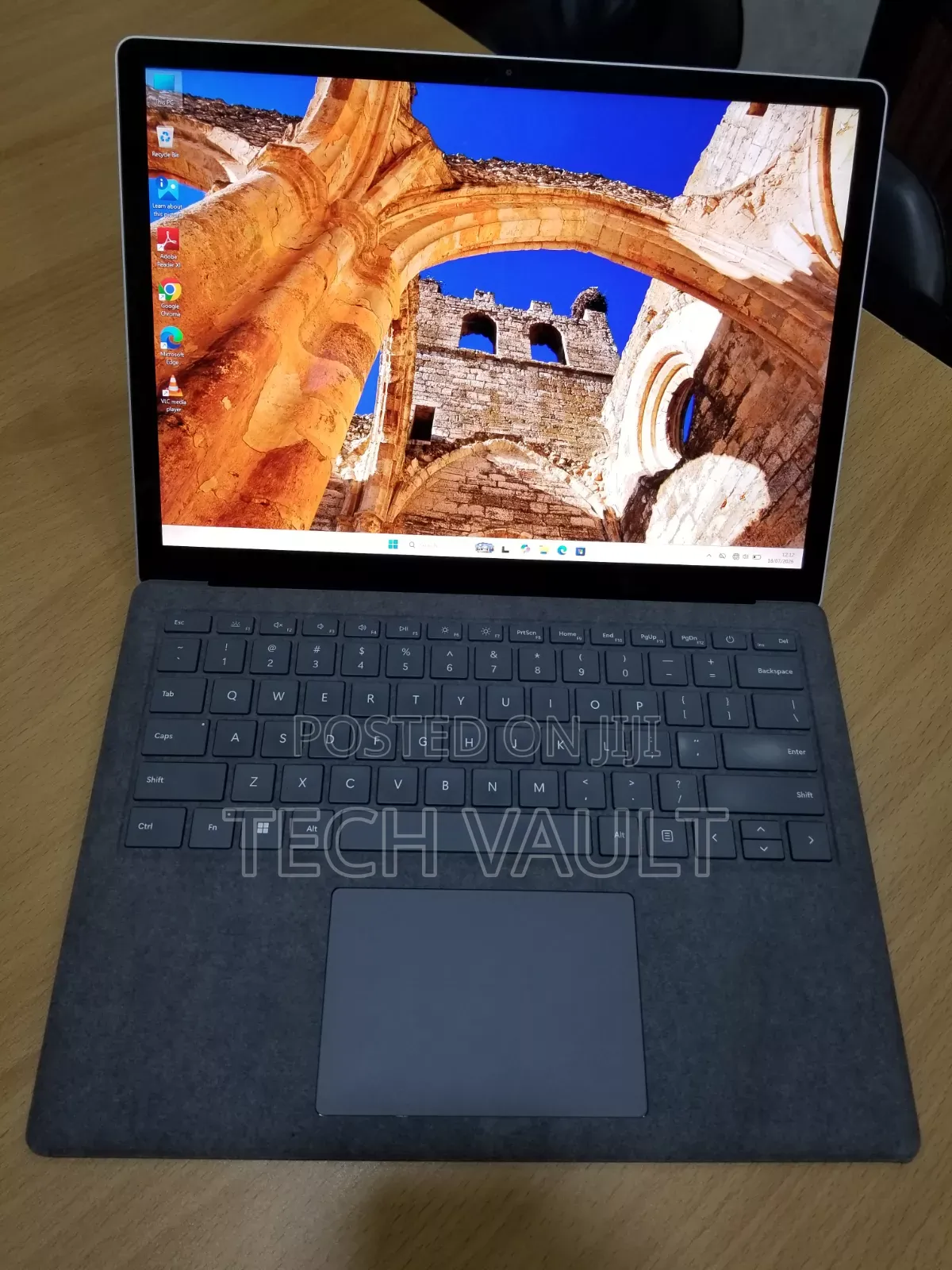New Laptop Microsoft Surface Laptop 5 8GB Intel Core i5 SSD 256GB