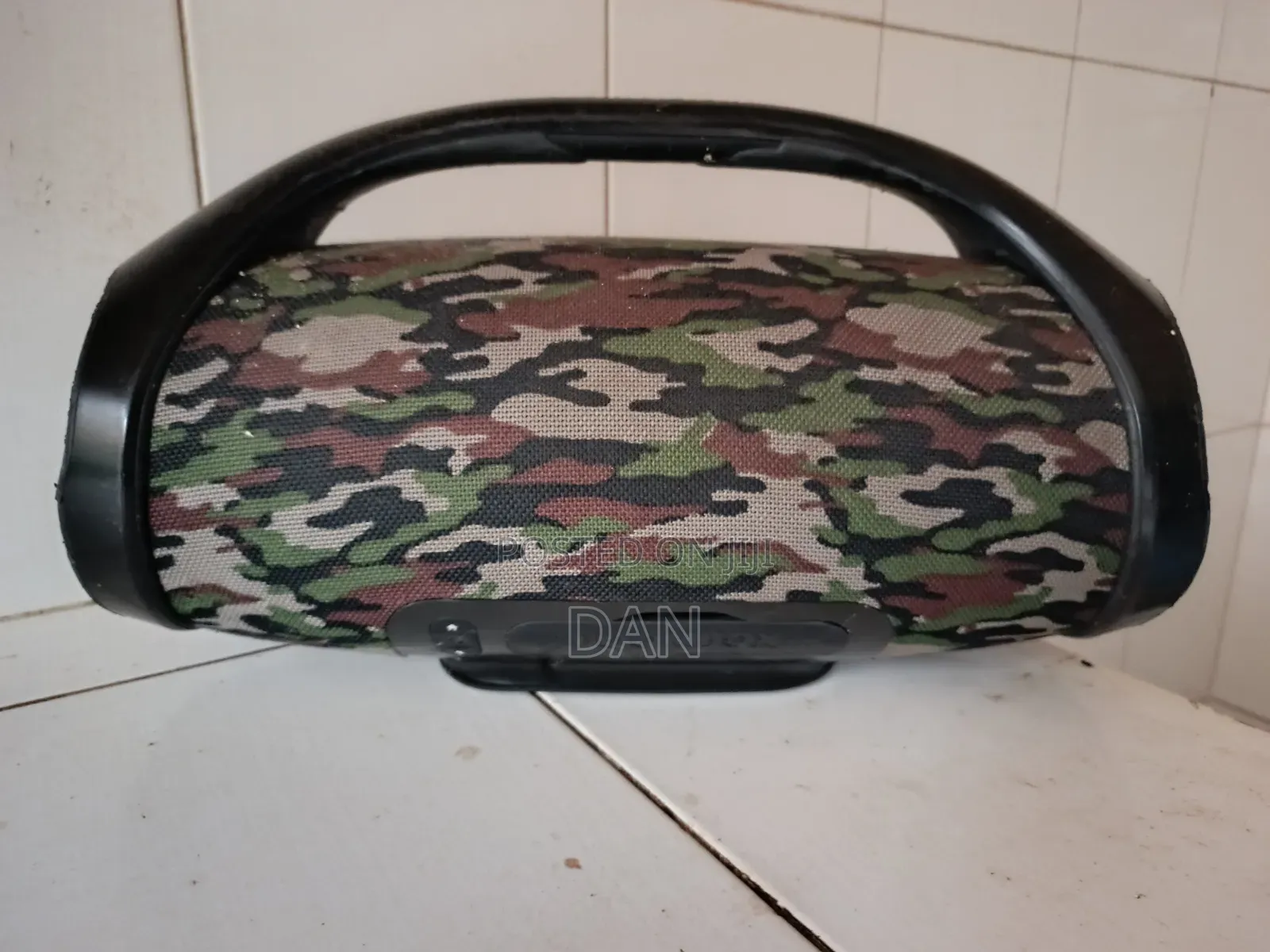 JBL Boombox