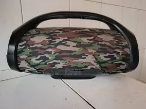JBL Boombox
