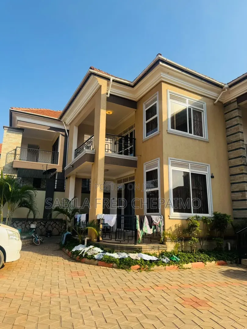 6bdrm Bungalow in Kira for sale