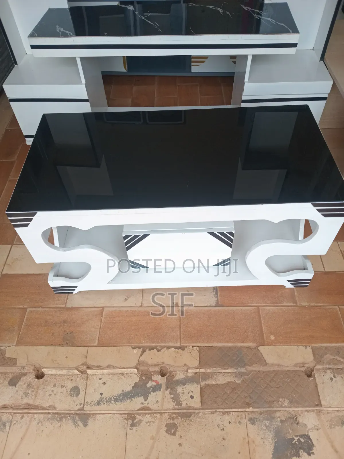 Black and White Center Table