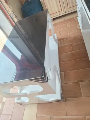Black and White Center Table