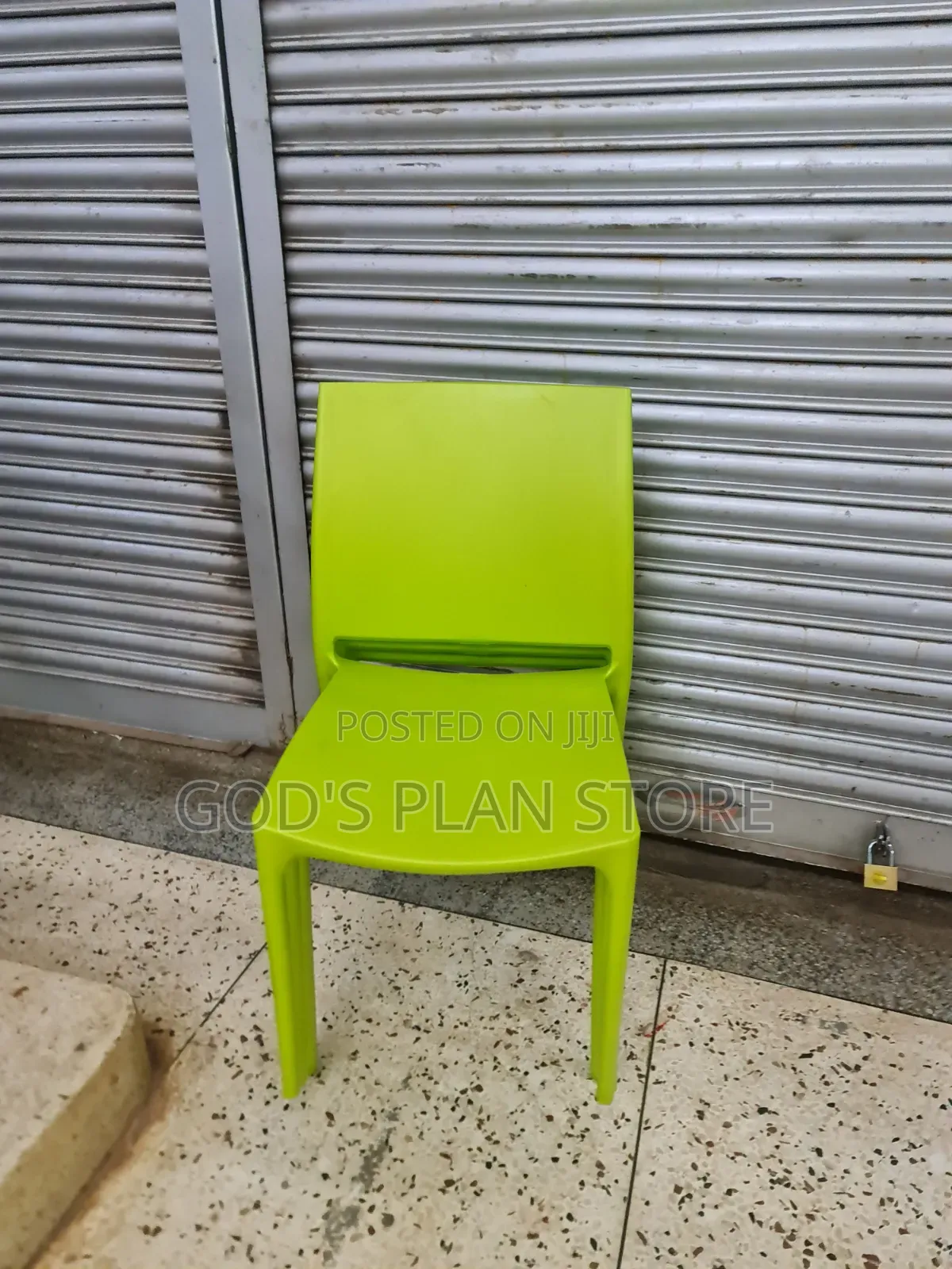 Chroma Plastic Chairs Plastic Chairs