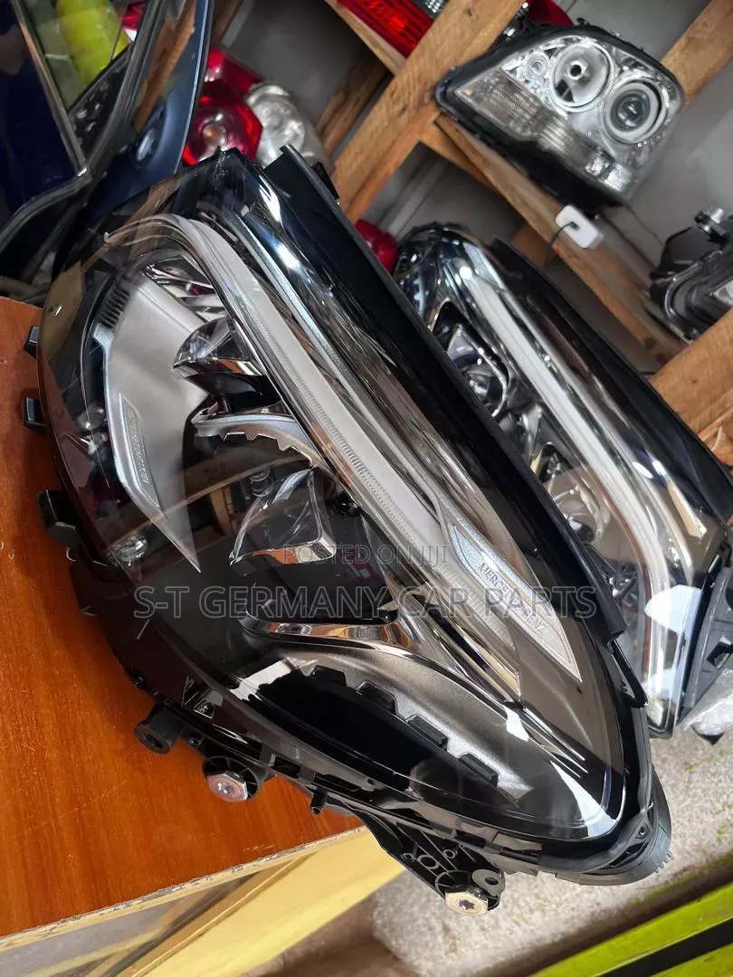 Head Lights for Mercedes Benz Gle 350d Model 2018-2020