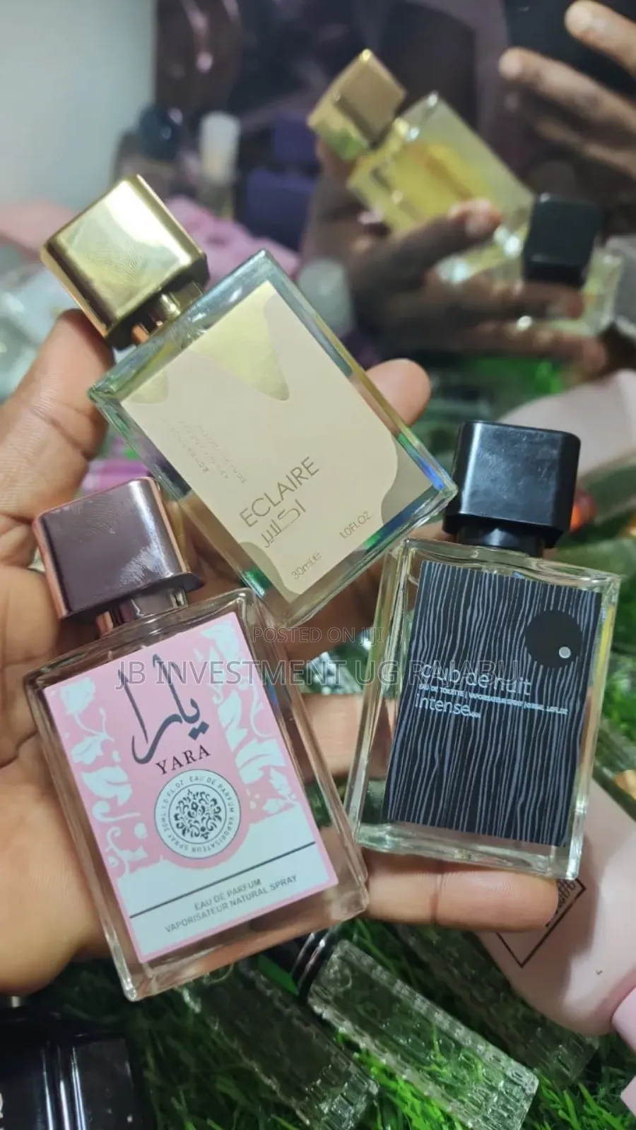 Ely Sia Midnight Roses