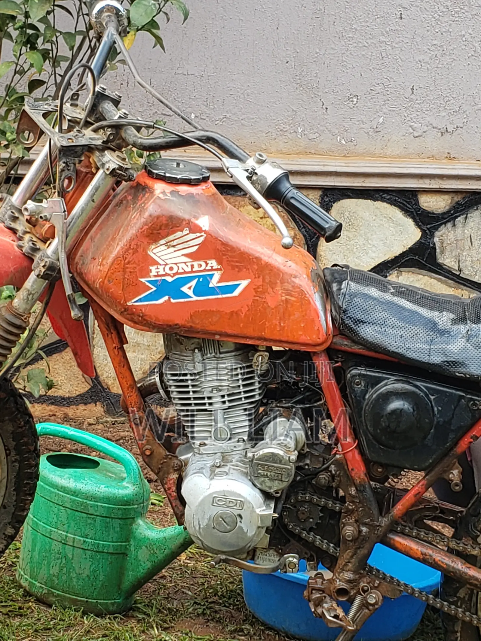 Honda 1998 Red