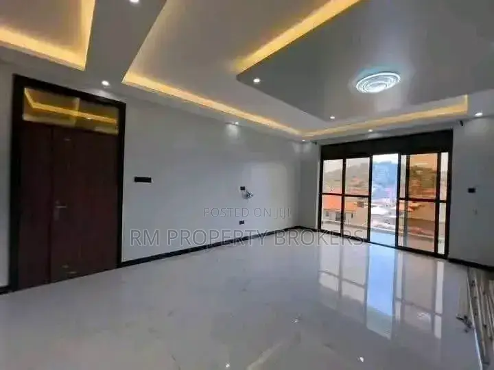 3bdrm Apartment in Bukoto, Central Division for rent