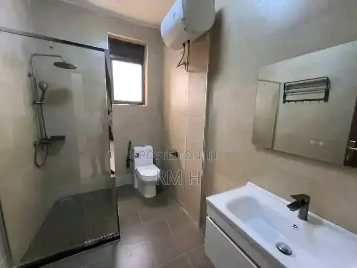 3bdrm Apartment in Bukoto, Central Division for rent