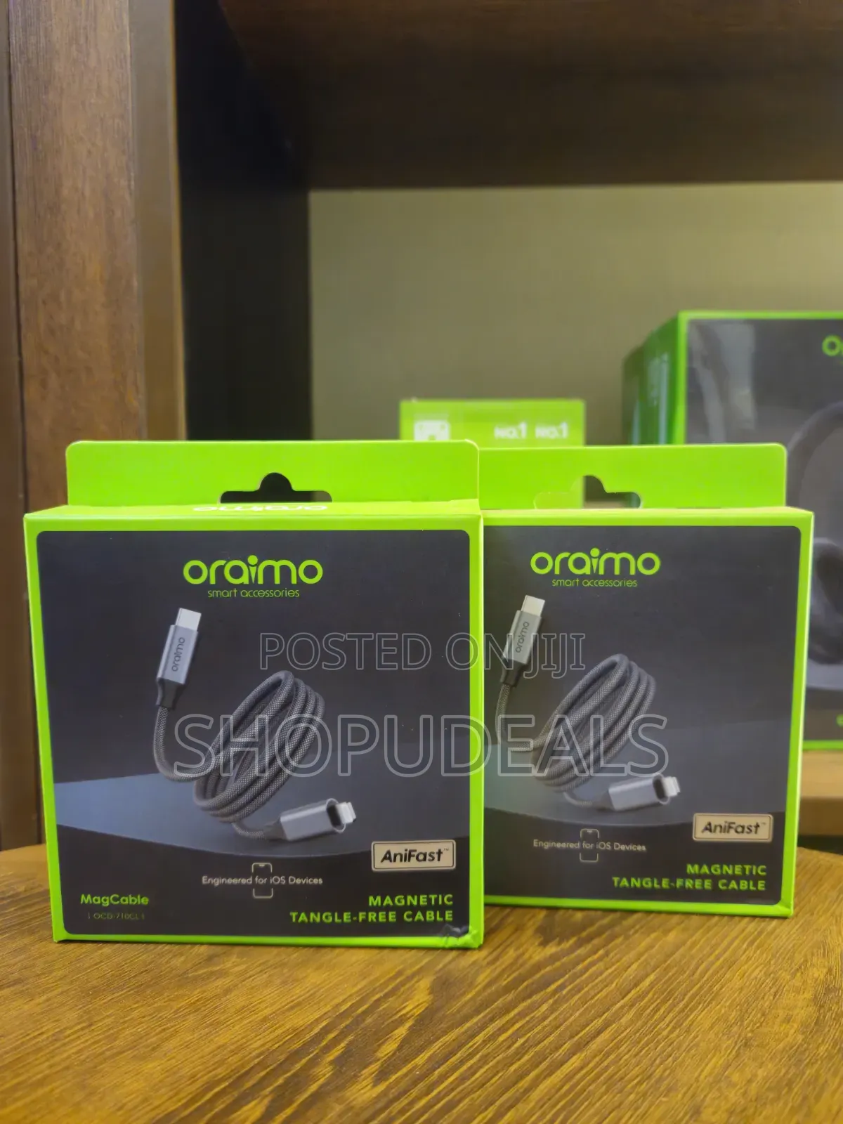 Oraimo MagCable Magnetic Tangle-Free Cables Designed for iOS Devices.