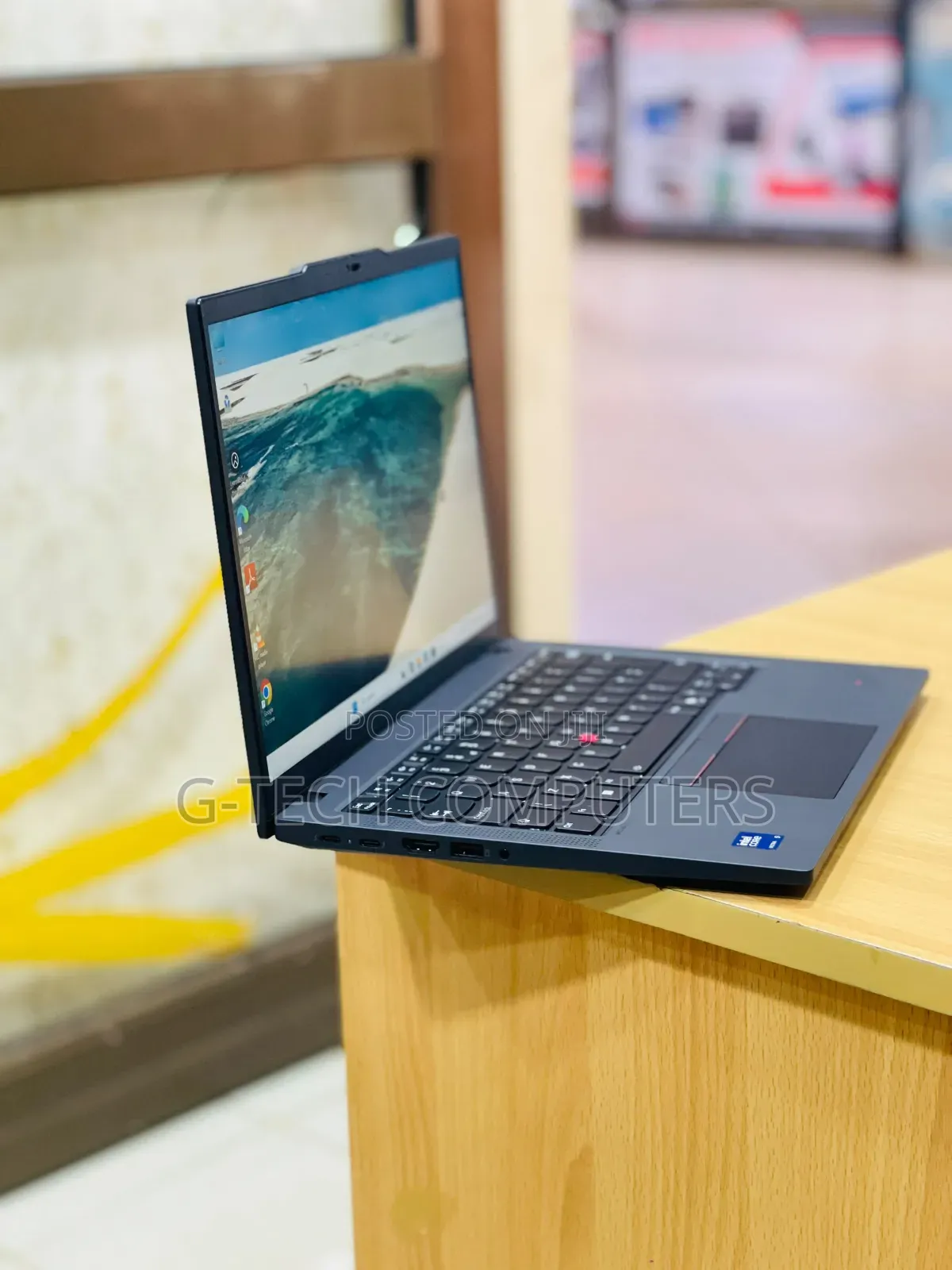 New Laptop Lenovo ThinkPad T14 16GB Intel Core Ultra 5 SSD 512GB
