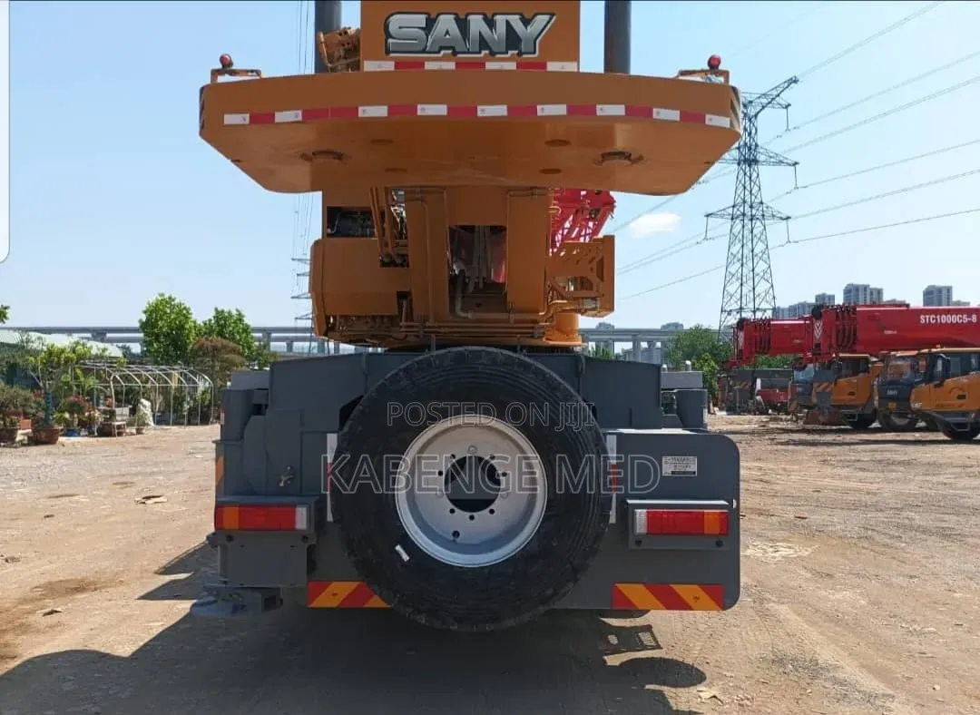 Mobile Crane