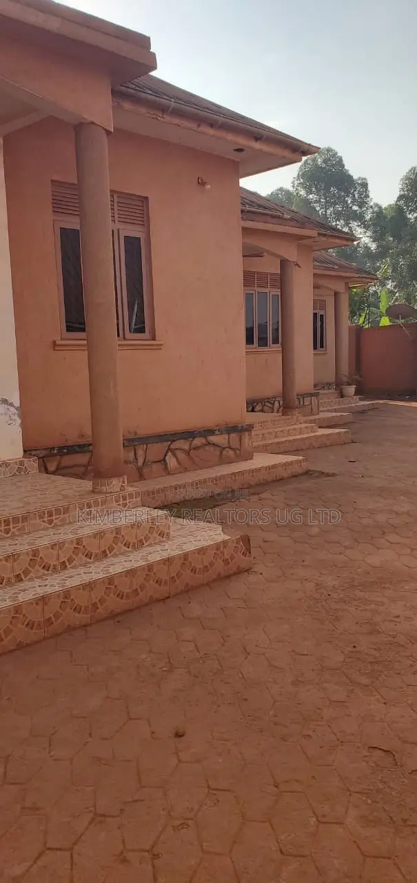 2bdrm Bungalow in Division A for sale