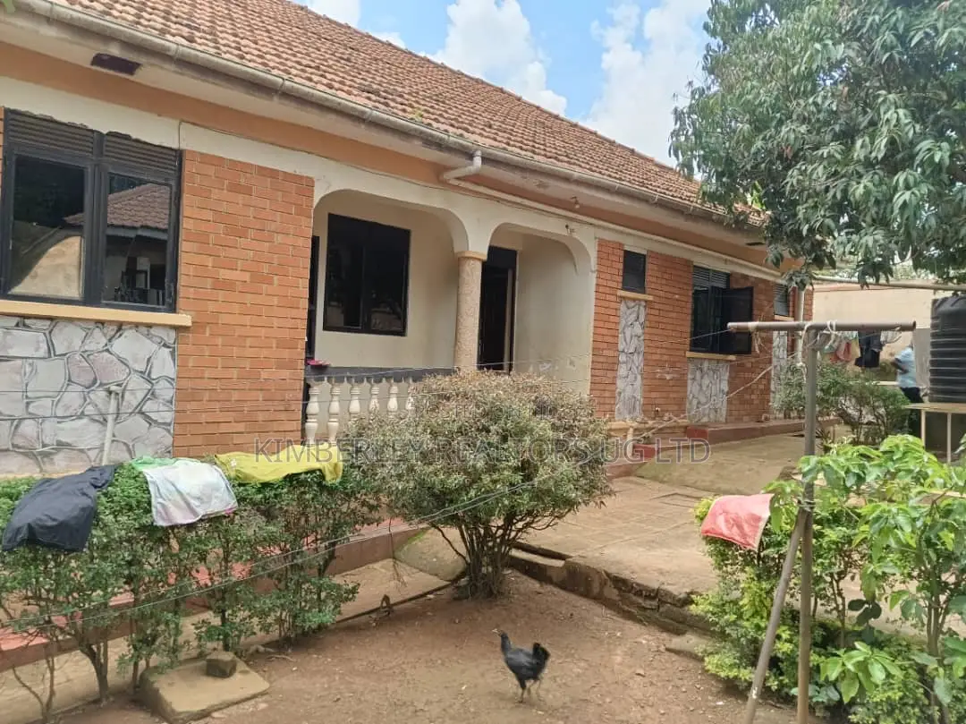 4bdrm House in Seeta-Namuganga for sale