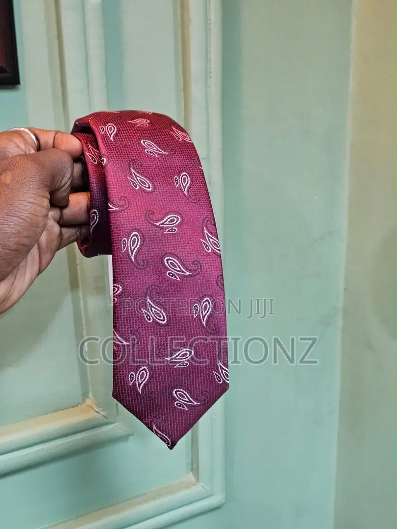 Burgundy Paisley Silk Men’s Tie