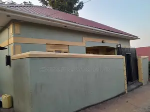 2bdrm House in Division A for sale