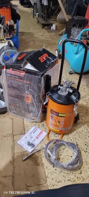 10kg-Grease Buckets.