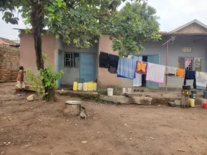 5bdrm Bungalow in Masuubi Estates, Kawempe for sale