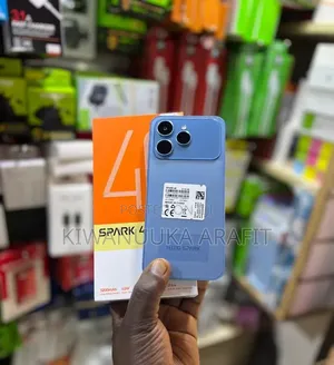 New Tecno Spark 40 256 GB Blue