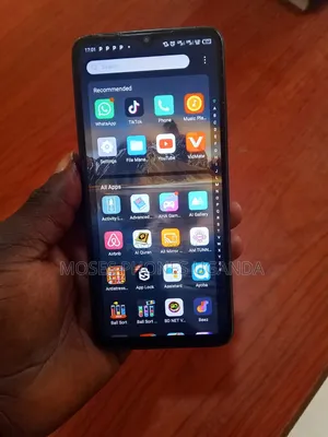 Infinix Hot 30i 128 GB Black