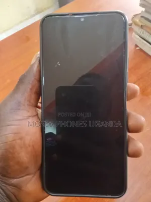 Infinix Hot 30i 128 GB Black