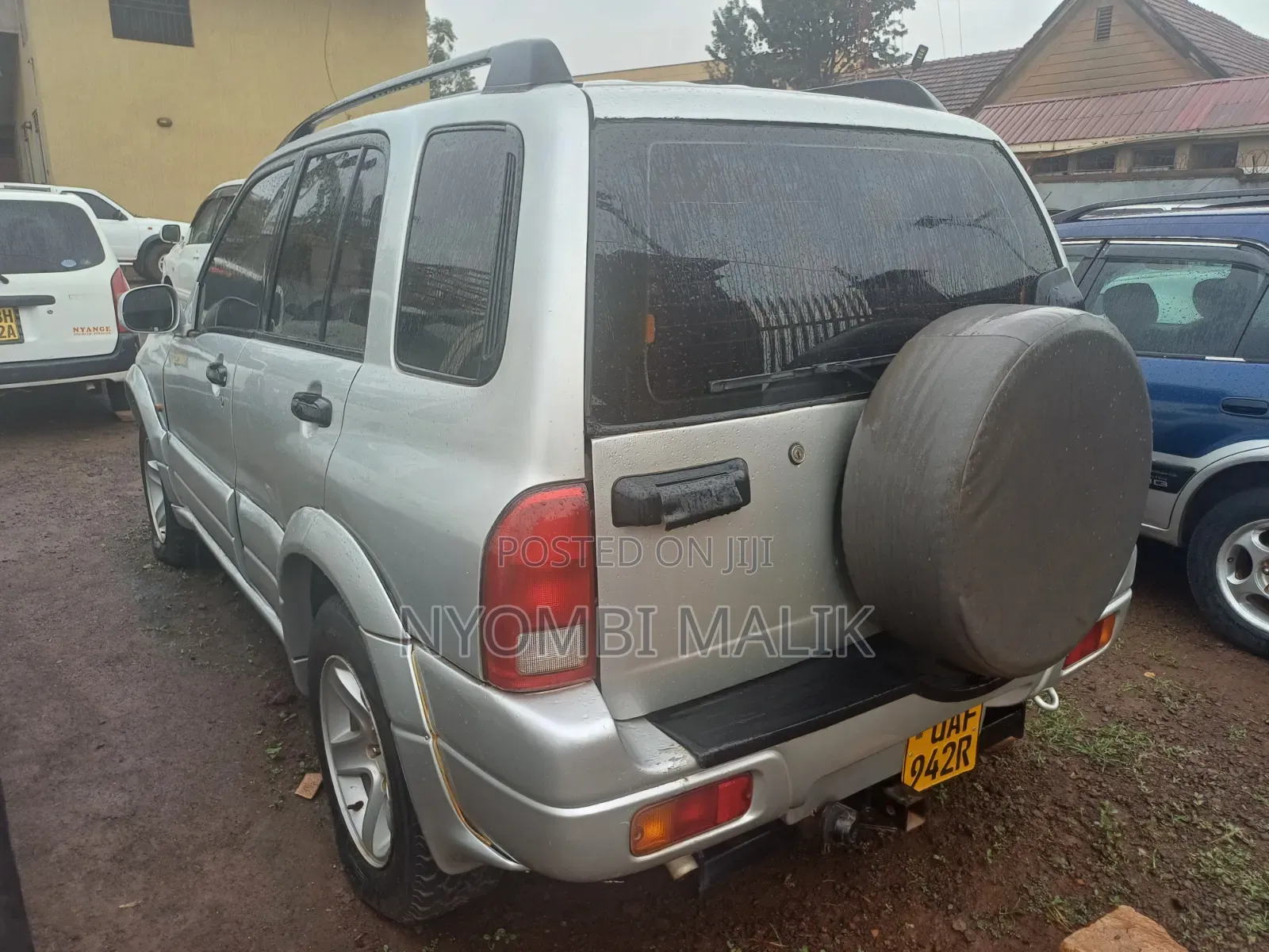 Suzuki Escudo 1997 Silver