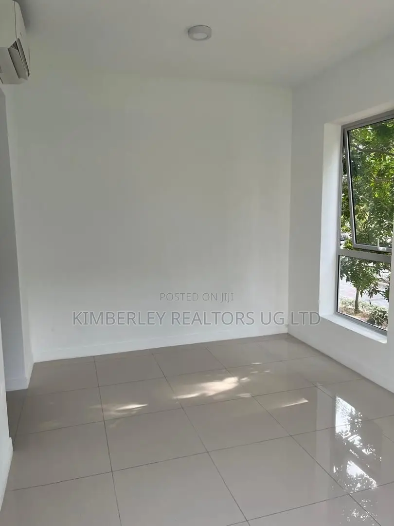 16bdrm Apartment in Central Division for sale