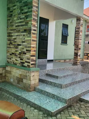3bdrm House in Division A for sale