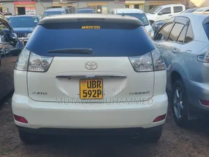 Toyota Harrier 2010 White