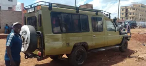 Toyota Land Cruiser HDJ 100 4.2 D 1998 Green