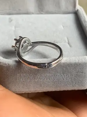 Cubic Zirconia Stone Engagement/ Promise Ring