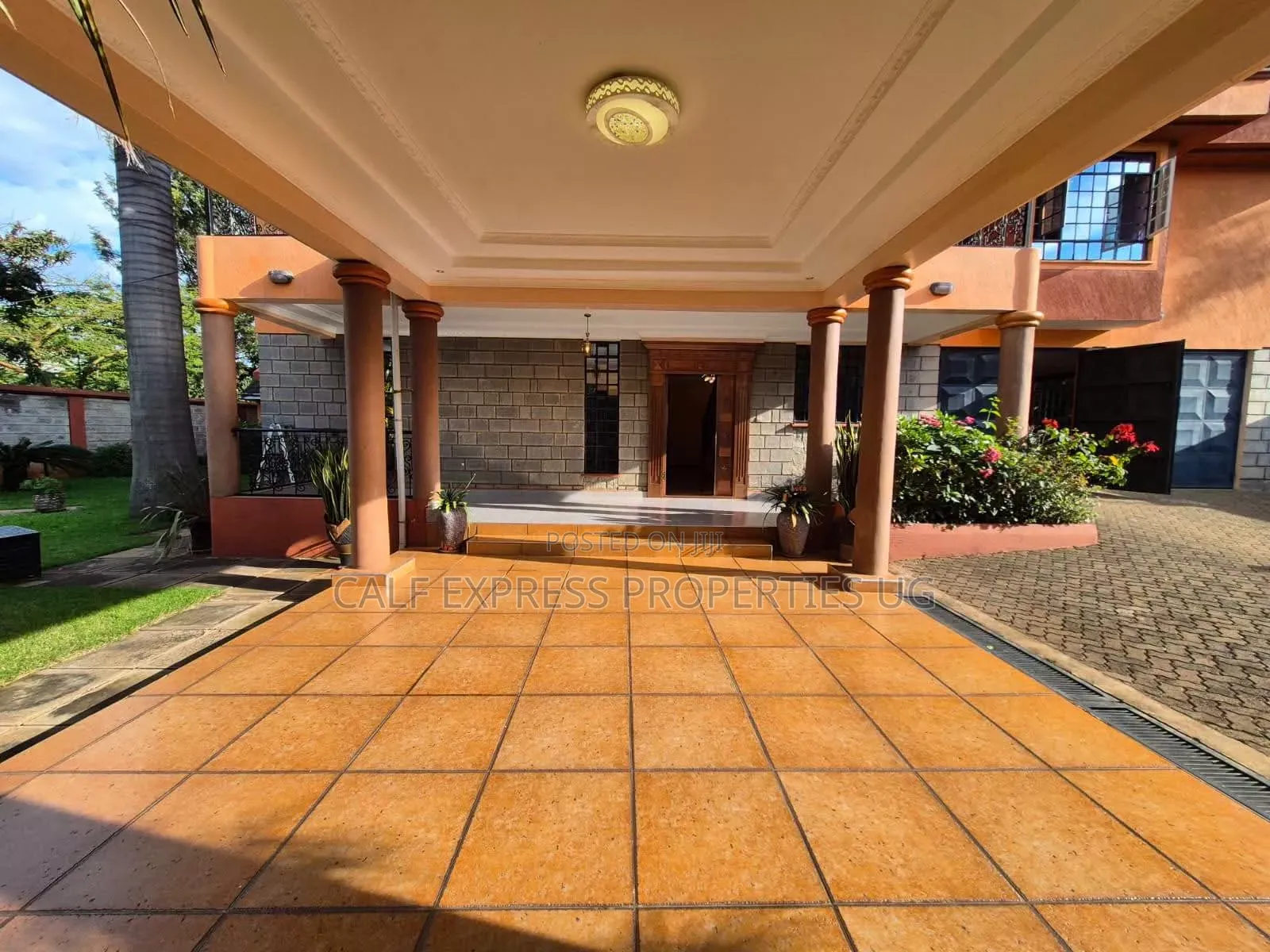 7bdrm Bungalow in Lubowa Estate, Central Division for rent