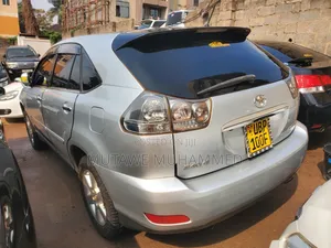 Toyota Harrier 2010 Silver