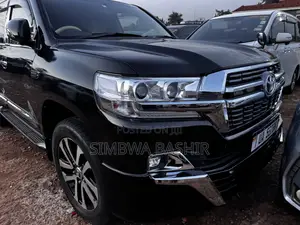 Toyota Land Cruiser 2016 Black