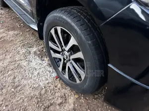 Toyota Land Cruiser 2016 Black