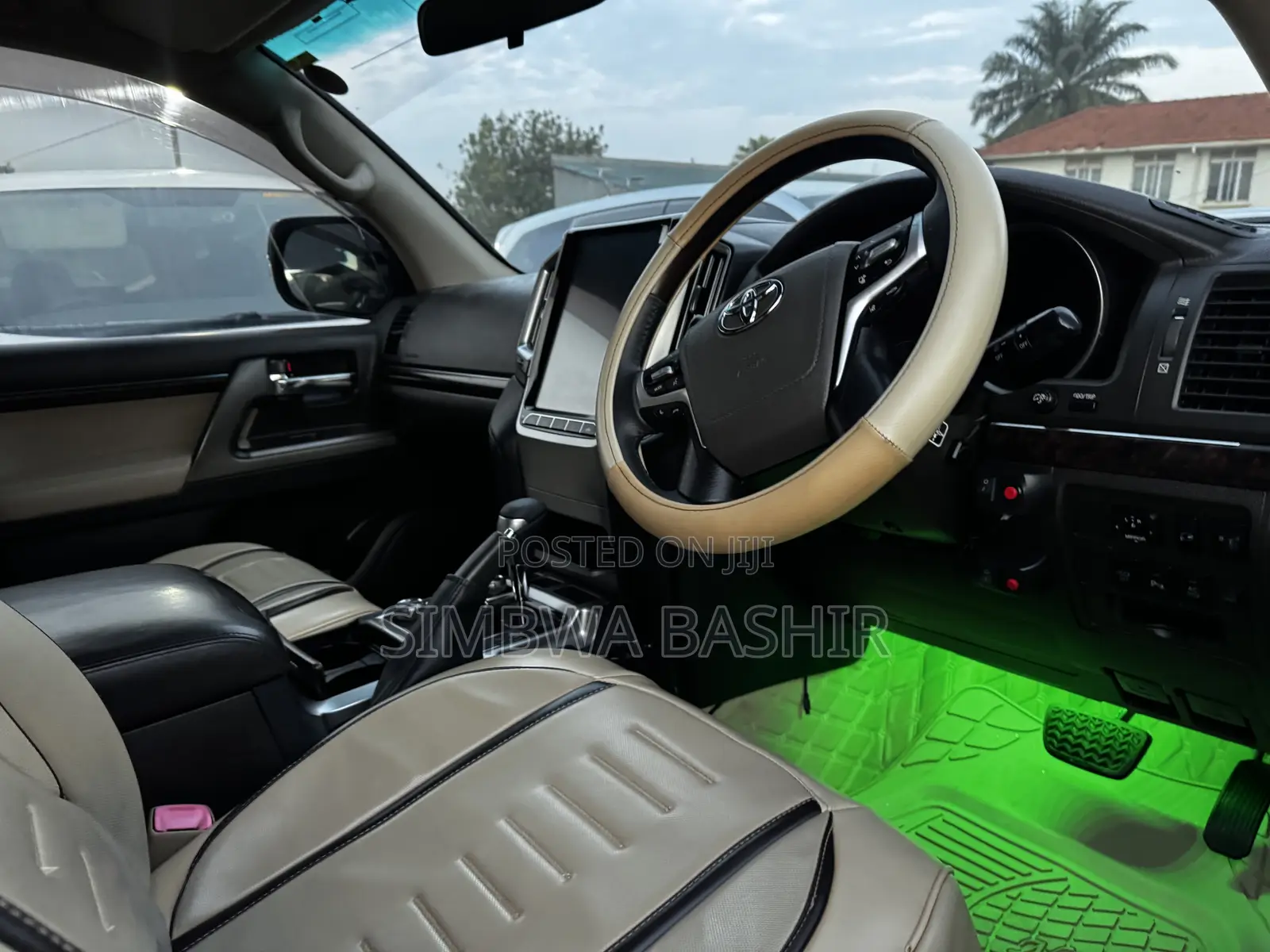 Toyota Land Cruiser 2016 Black