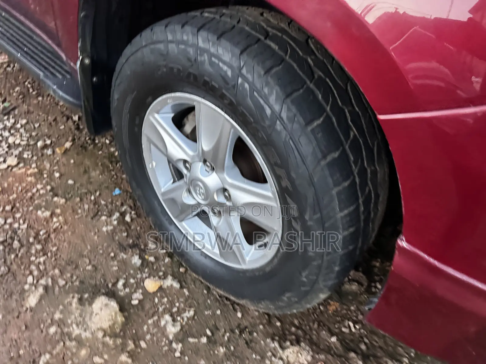 Toyota Land Cruiser 2016 Red
