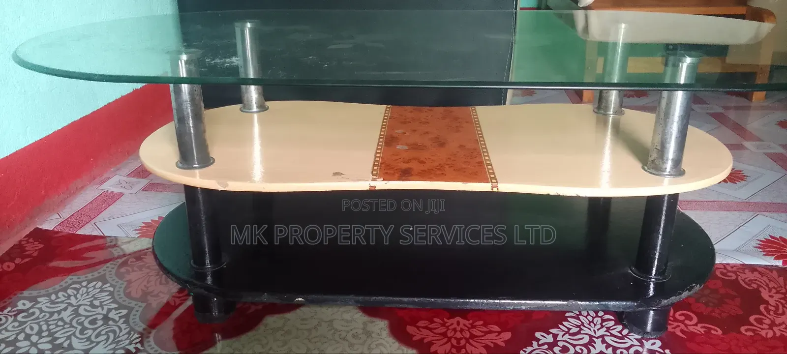 Glass Table for Sale in Matugga