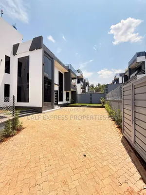 3bdrm Apartment in Muyenga Estate, Central Division for rent