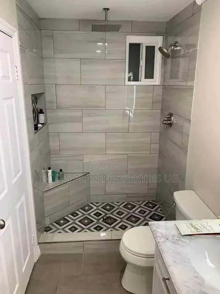 3bdrm Apartment in Muyenga Estate, Central Division for rent