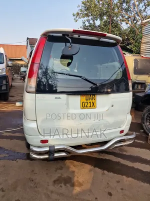Toyota Noah 2001 White