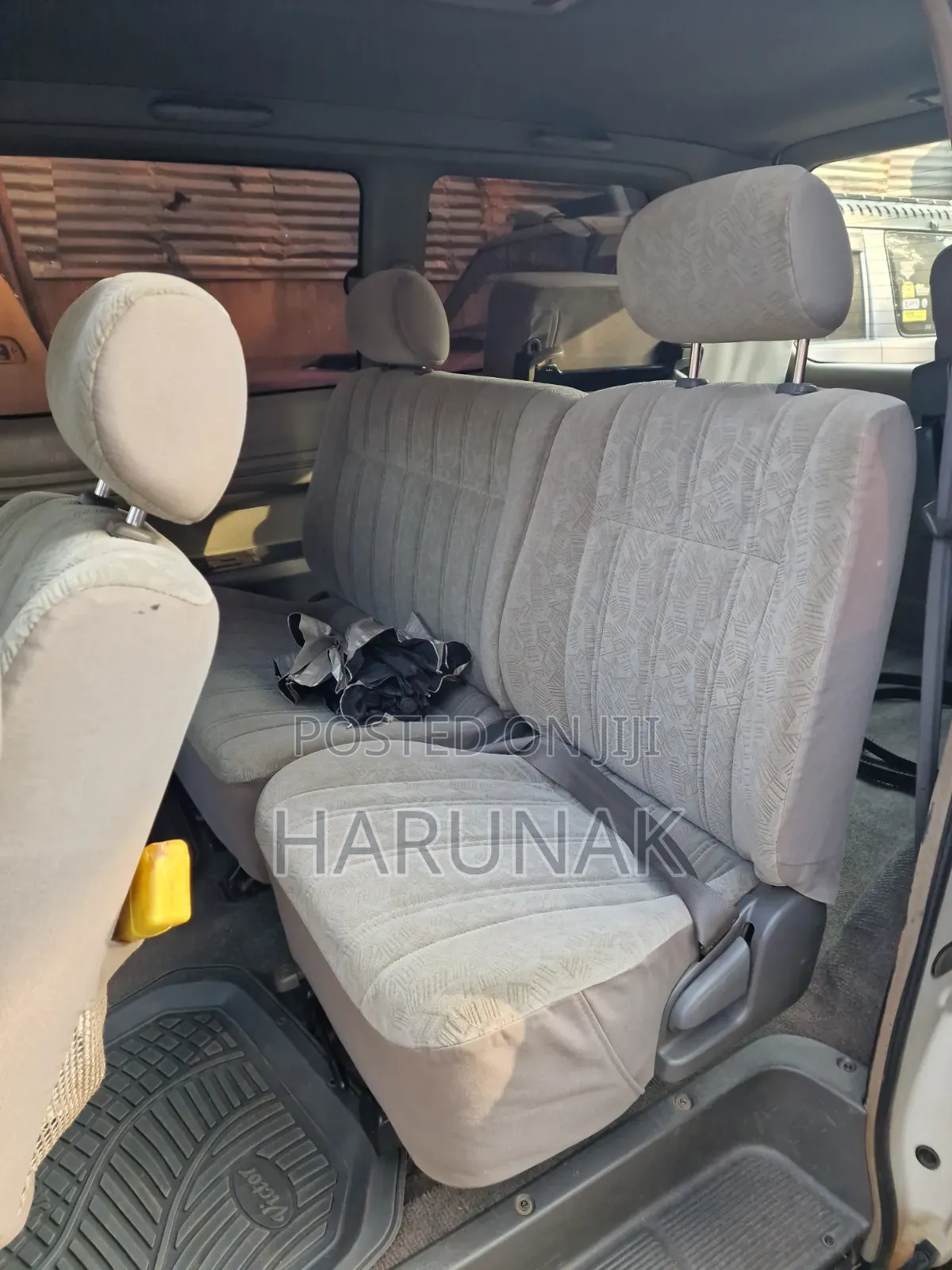 Toyota Noah 2001 White
