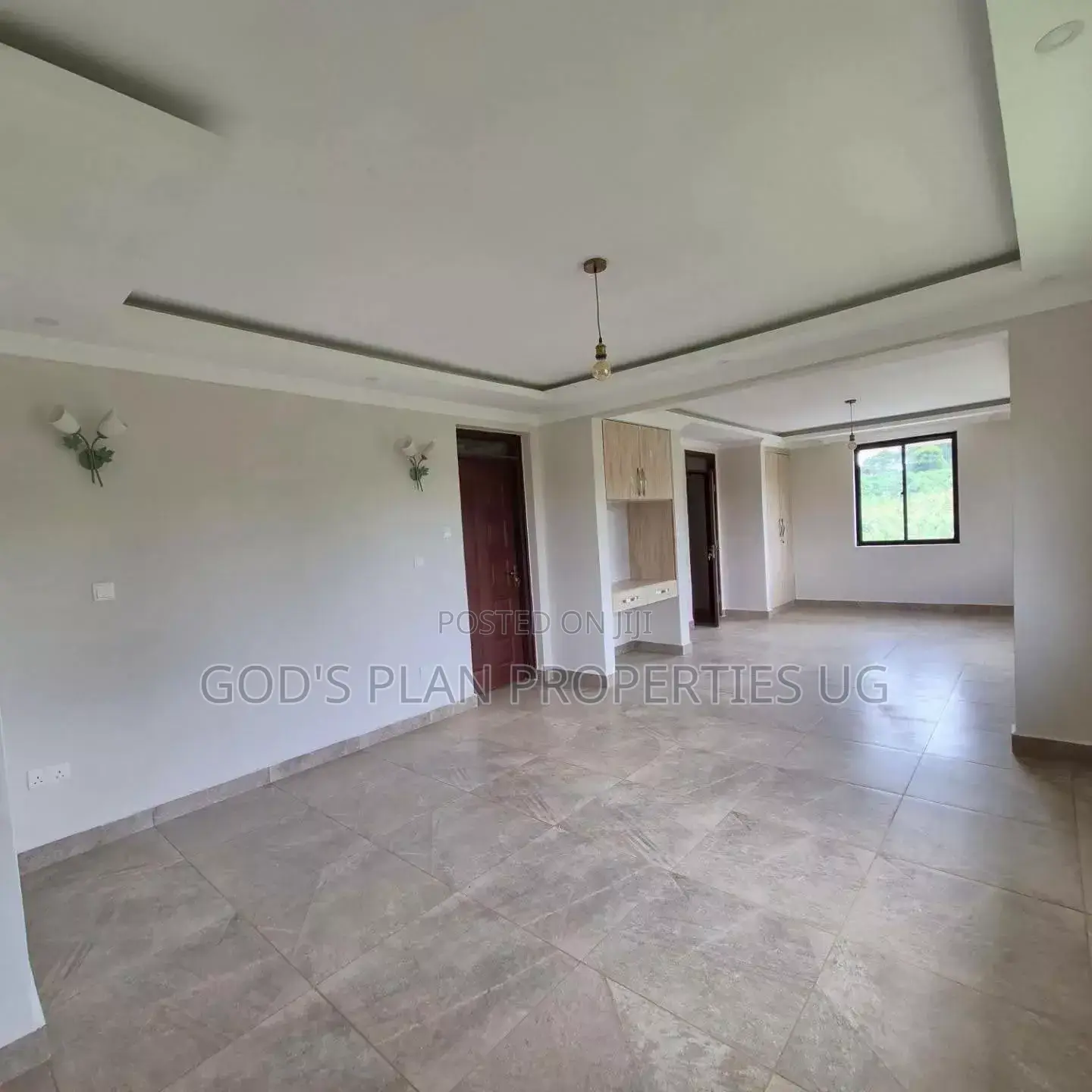 3bdrm Apartment in Muyenga Bukasa, Central Division for rent