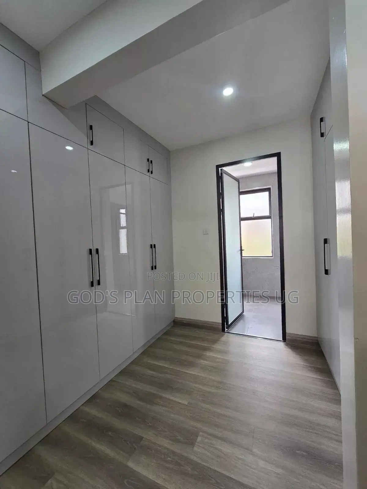 3bdrm Apartment in Buziga Estate, Central Division for rent