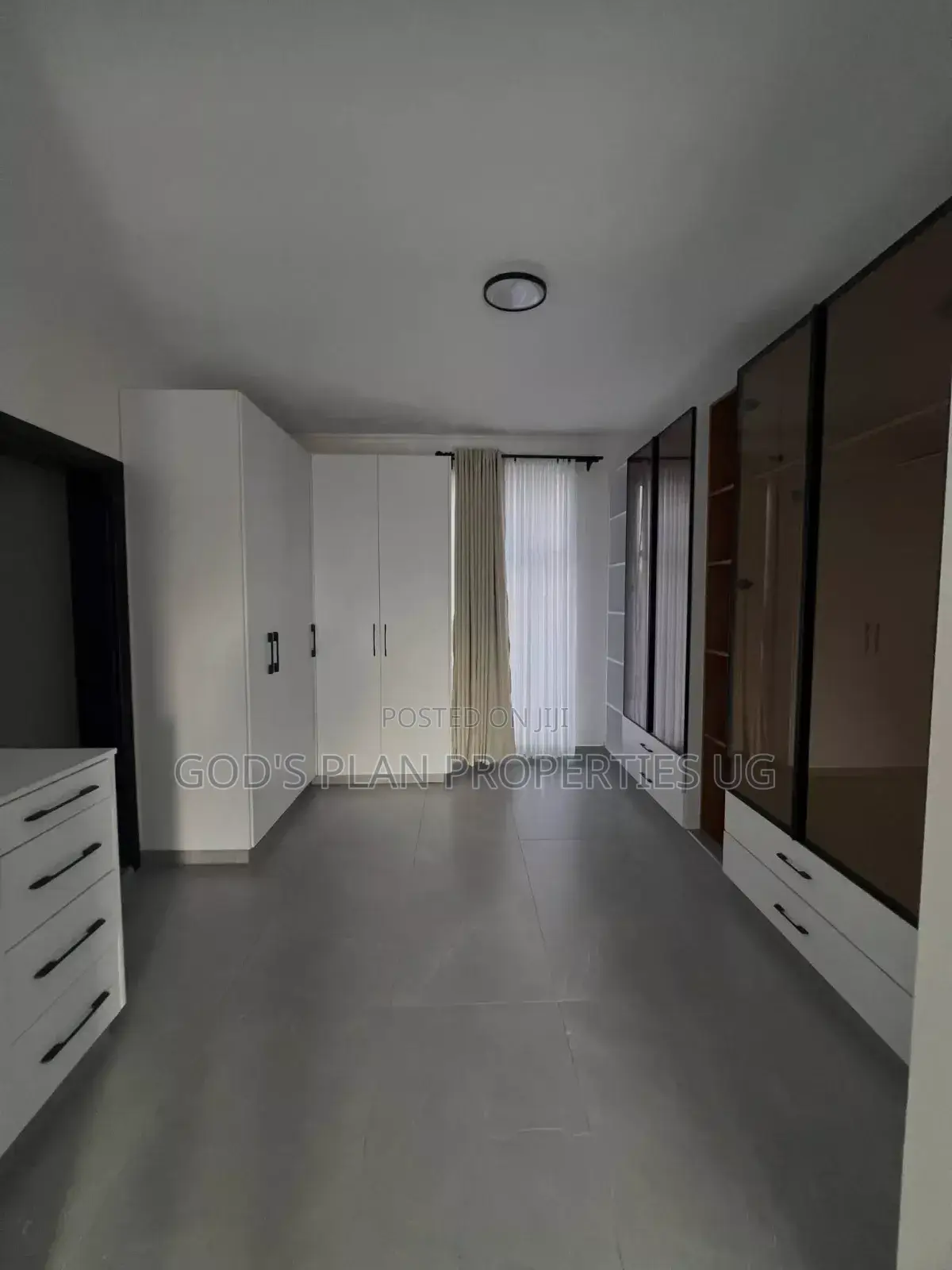 3bdrm Apartment in Buziga Estate, Central Division for rent