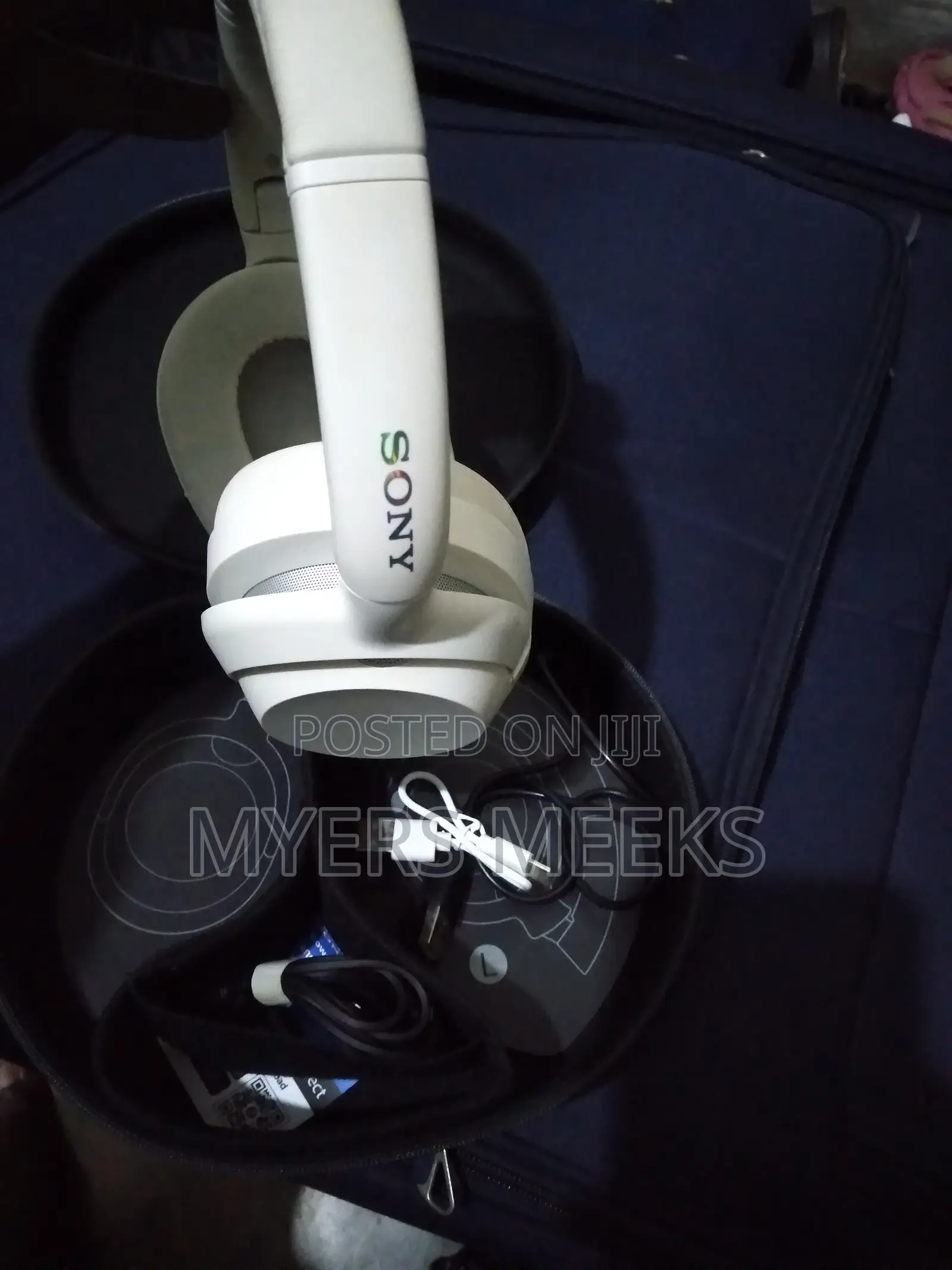 Sony Headphones ULT