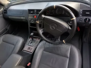 Mercedes-Benz C180 1999 Silver